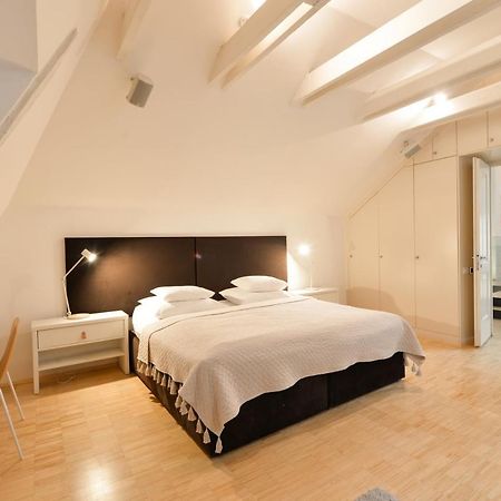 Eclectic Loft Royal Way Leilighet Praha Eksteriør bilde