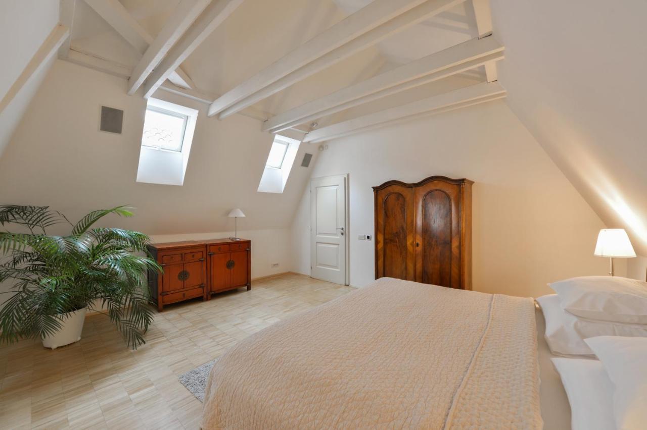 Eclectic Loft Royal Way Leilighet Praha Eksteriør bilde